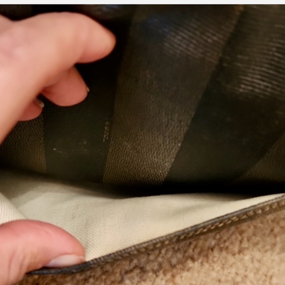 Fendi Shoulder Bag
30% PRICE DROP! - Picture 5 of 16